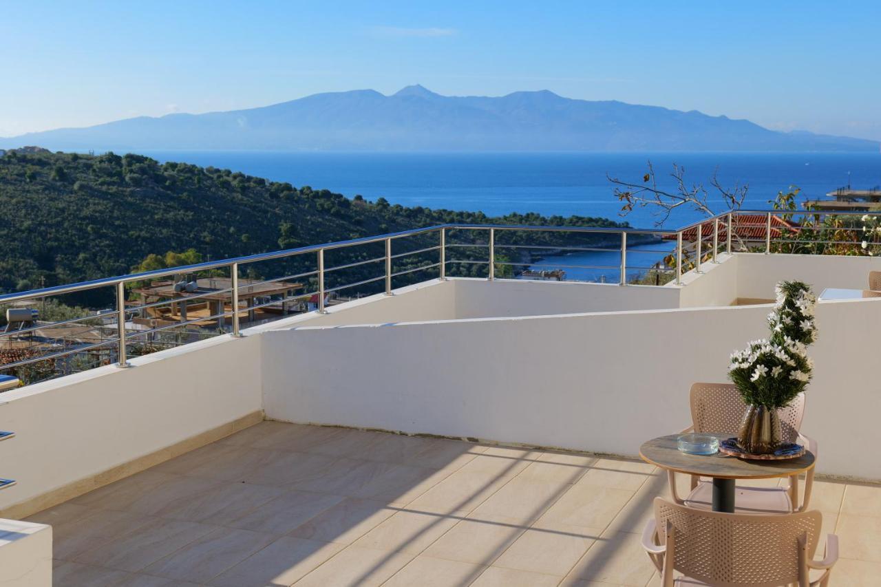 Sunny Holiday Sarande Bagian luar foto