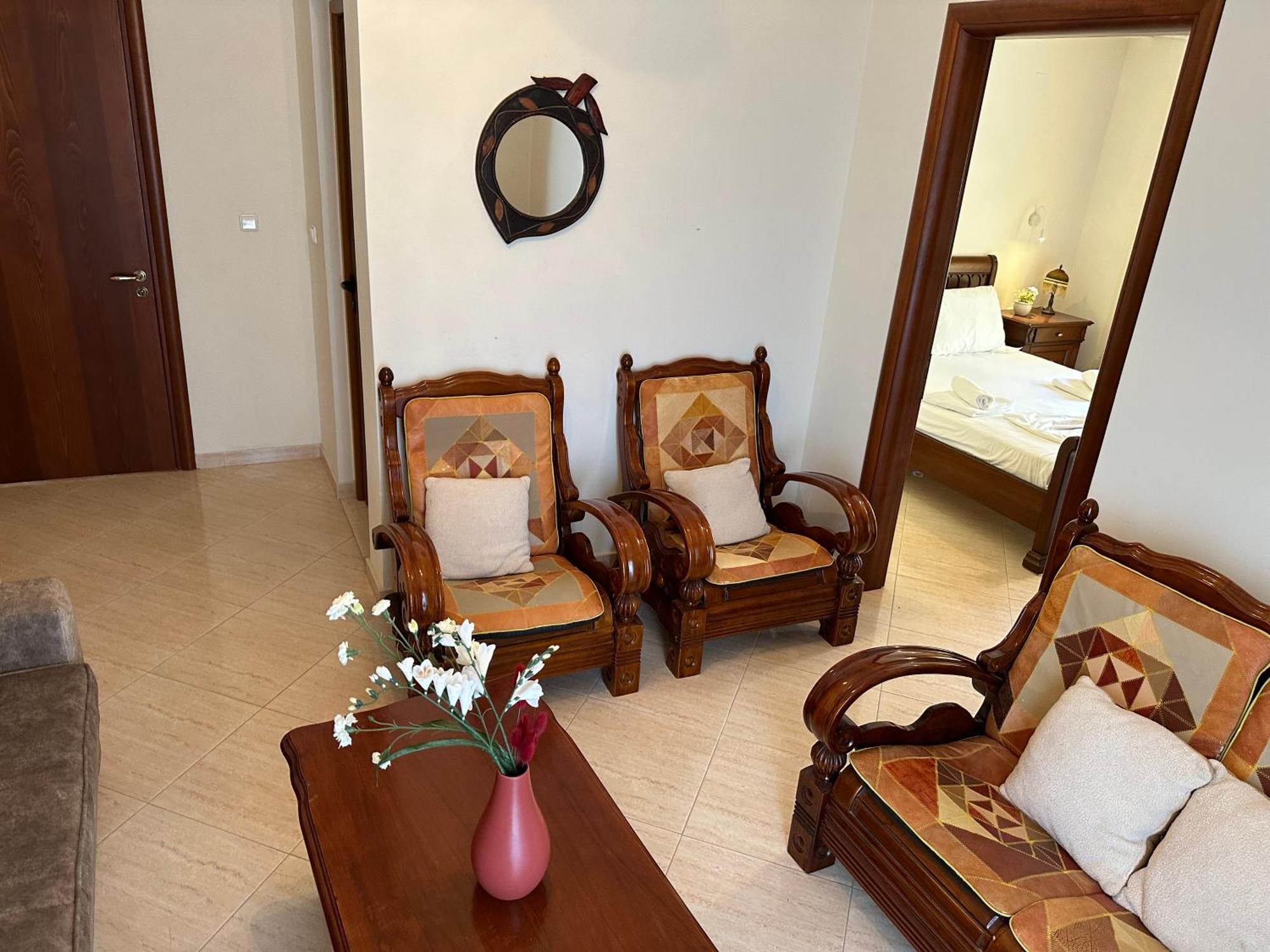 Sunny Holiday Sarande Bagian luar foto